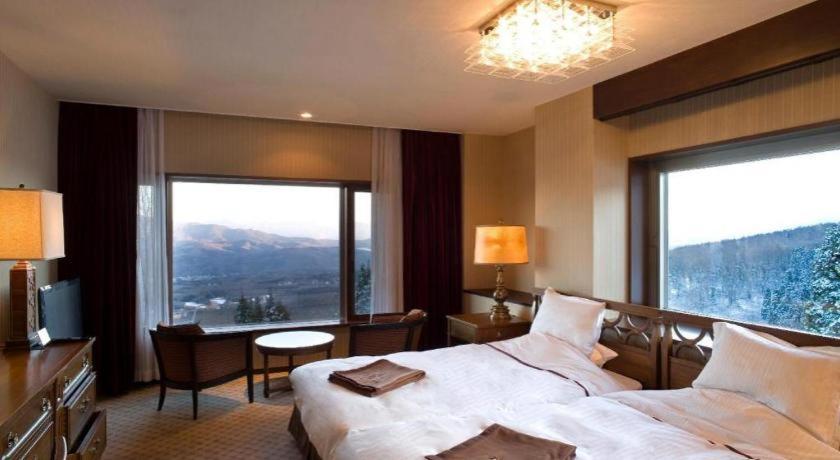Akakura Kanko Hotel Myōkō Extérieur photo